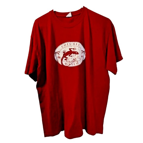 Red Cozumel, Mexico Iguana T-Shirt Size XL-Unisex - Picture 1 of 5
